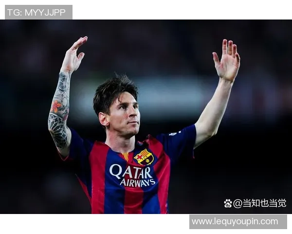 他不仅是绿茵场上的巨星,更是球迷心中永远的偶像,帅气的足球王者 他不仅是绿茵场上的巨星,更是球迷心中永远的偶像,帅气的足球王者