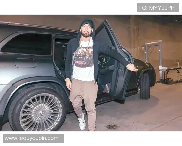 像阿姆一样充满个性与才华的足球球星有哪些人值得关注