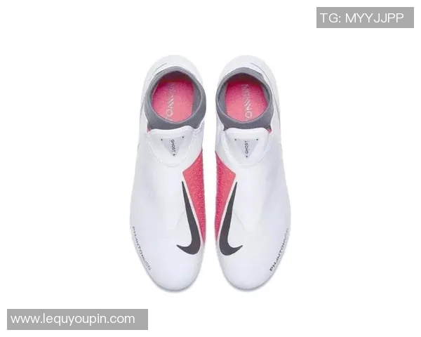 如何根据球员需求选择适合的足球鞋让你的表现更出色