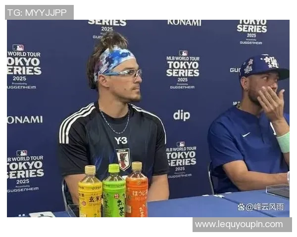 潮流与运动融合演绎足球球星夹克穿搭风尚指南