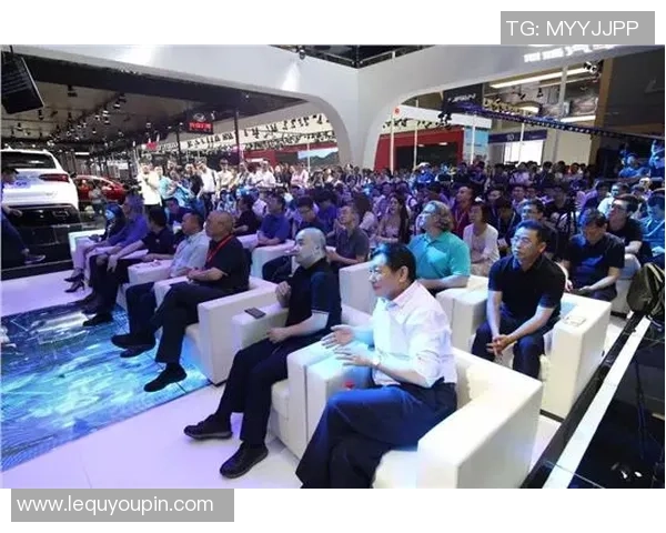 足球动态球星卡收藏热潮引爆年轻人激情与竞技梦想 足球动态球星卡收藏热潮引爆年轻人激情与竞技梦想