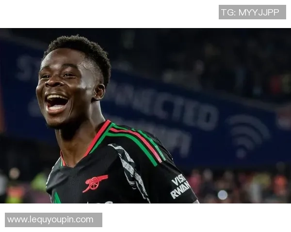 足球超级球星巅峰对决 全球巨星同场竞技燃爆激情与荣耀