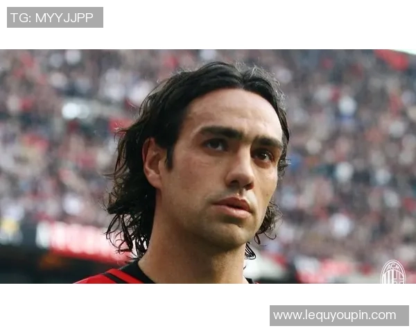 韩国最帅男足球星是谁 他在球场外的魅力同样引人注目